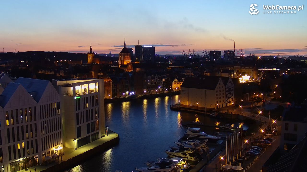 GDAŃSK - widok na Stare Miasto - 13 lipiec 2026, 22:06
