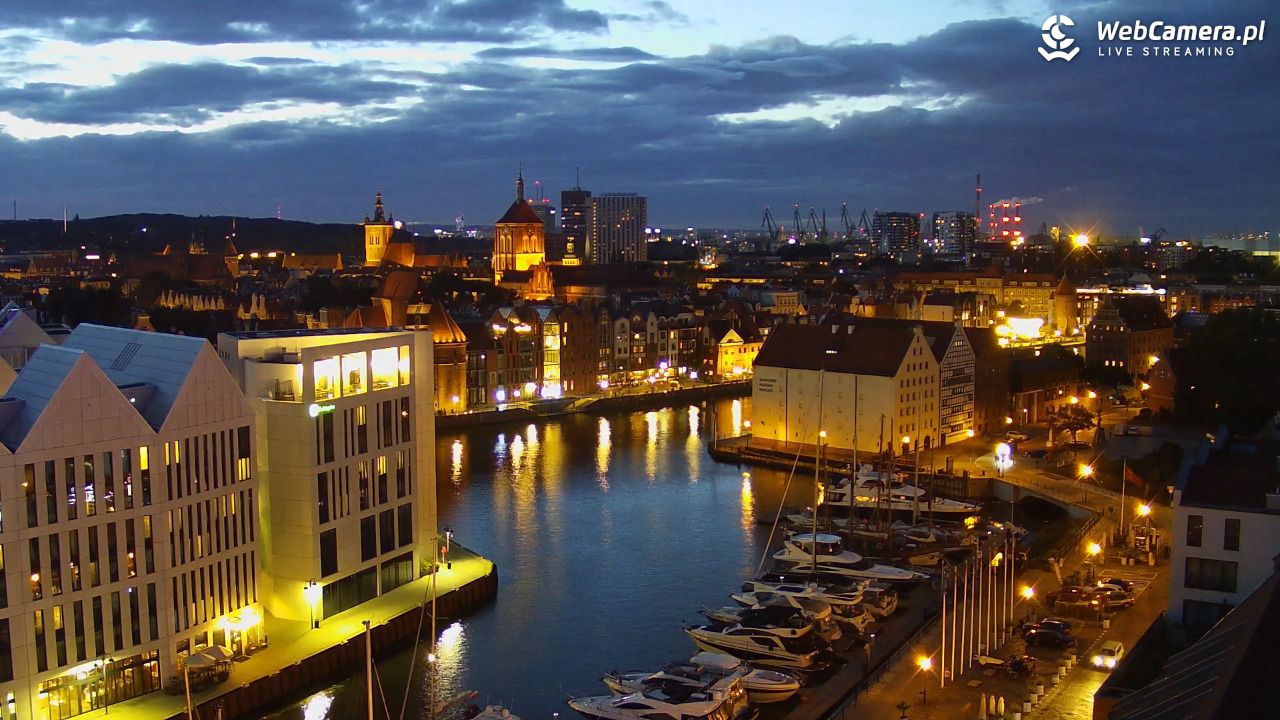 GDAŃSK - widok na Stare Miasto - 21 wresień 2026, 19:26