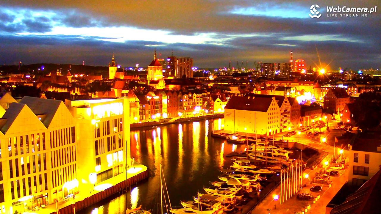 GDAŃSK - widok na Stare Miasto - 15 wresień 2025, 19:52