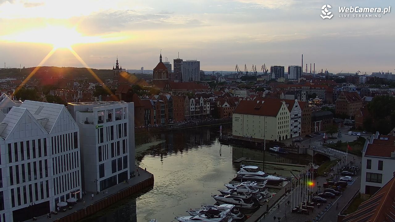 GDAŃSK - widok na Stare Miasto - 21 czerwiec 2026, 20:37