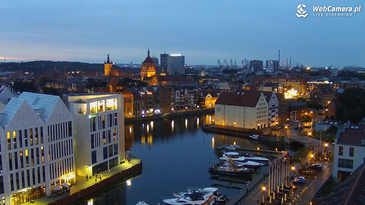 GDAŃSK - widok na Stare Miasto - 19 lipiec 2026, 21:31