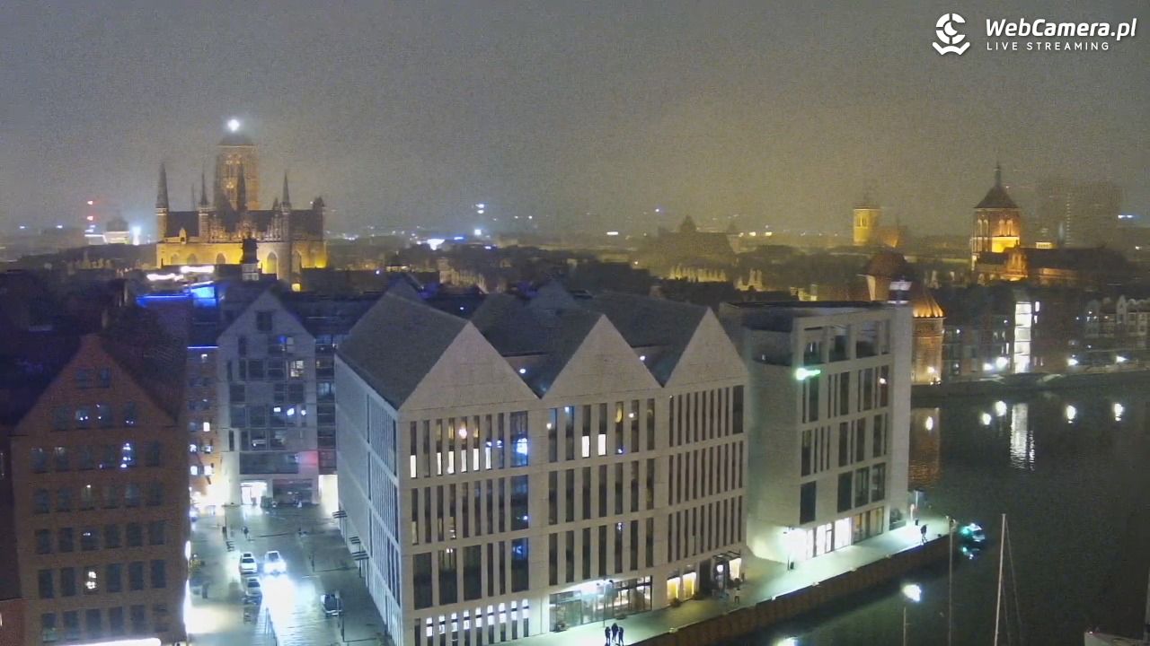 GDAŃSK - widok na Stare Miasto - 06 grudzień 2025, 00:41