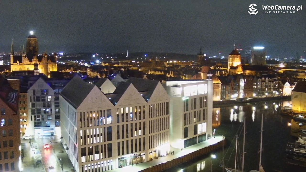 GDAŃSK - widok na Stare Miasto - 15 marzec 2026, 20:31