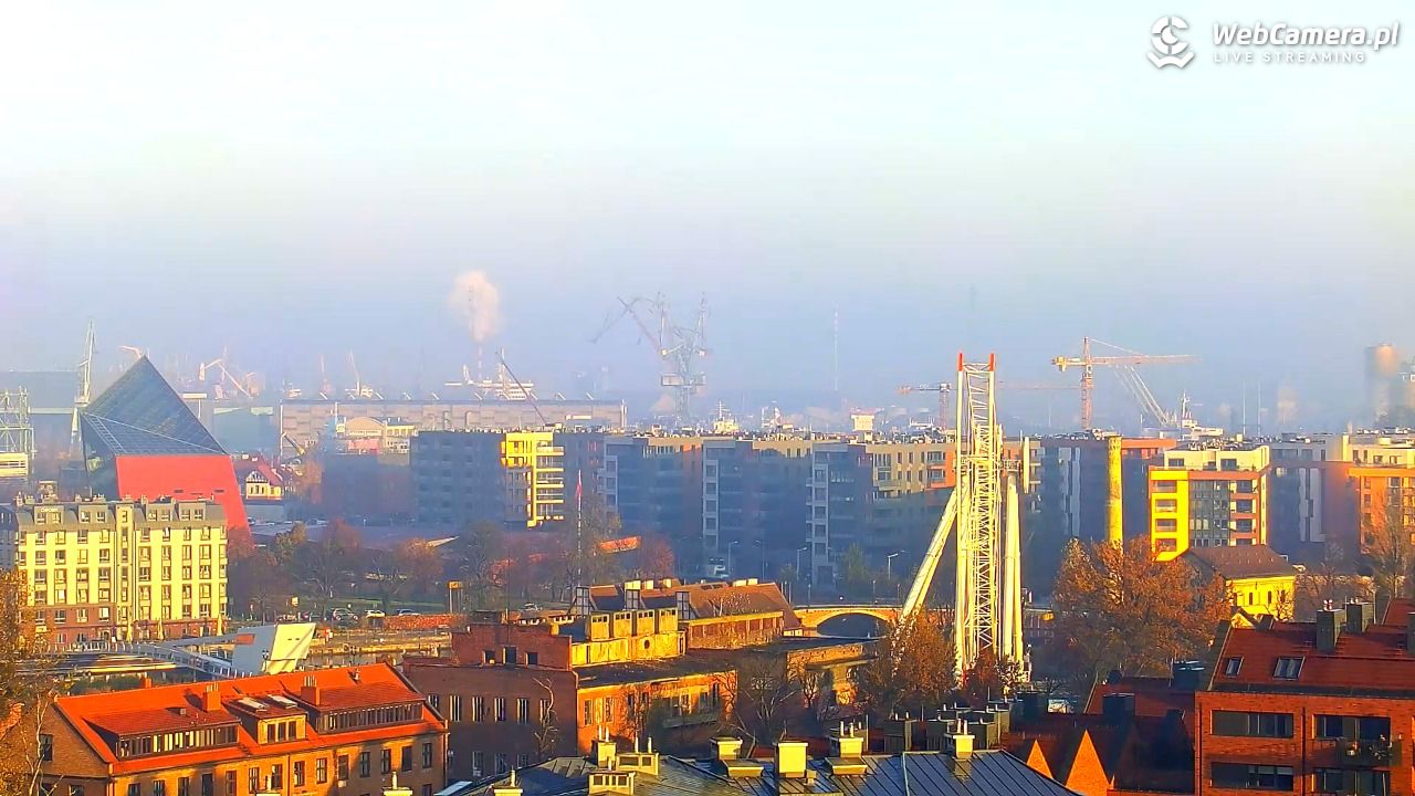 GDAŃSK - widok na Stare Miasto - 08 listopad 2025, 08:25
