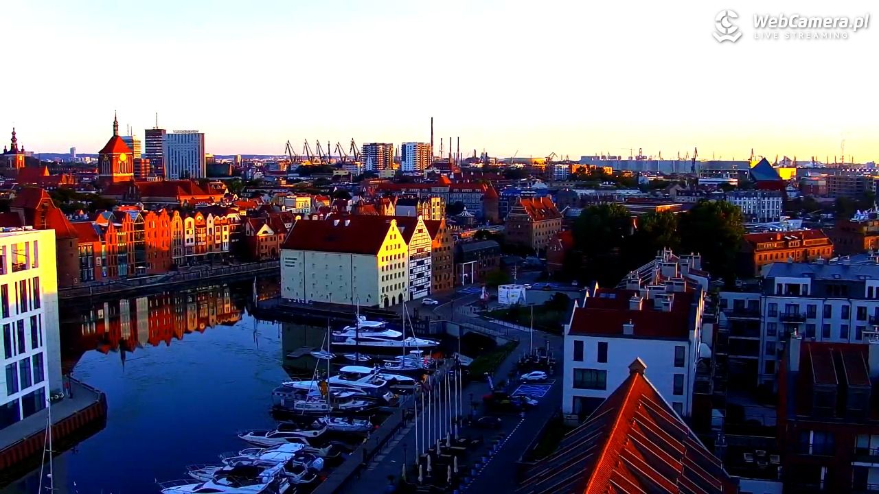 GDAŃSK - widok na Stare Miasto - 03 sierpień 2026, 05:22