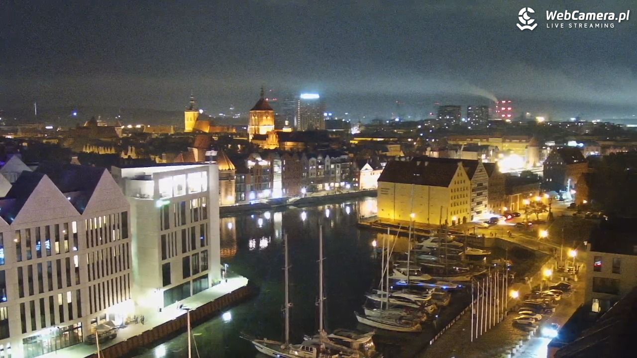 GDAŃSK - widok na Stare Miasto - 17 październik 2026, 20:14