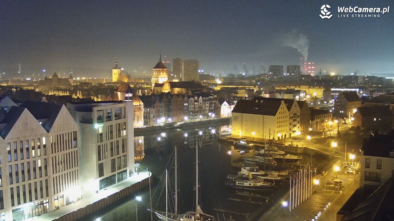 GDAŃSK - widok na Stare Miasto - 17 marzec 2026, 23:27