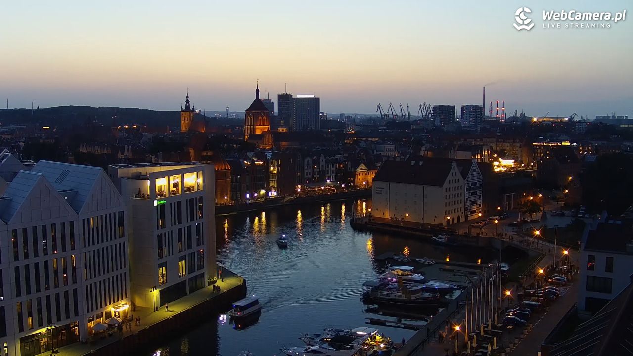 GDAŃSK - widok na Stare Miasto - 18 lipiec 2026, 21:47
