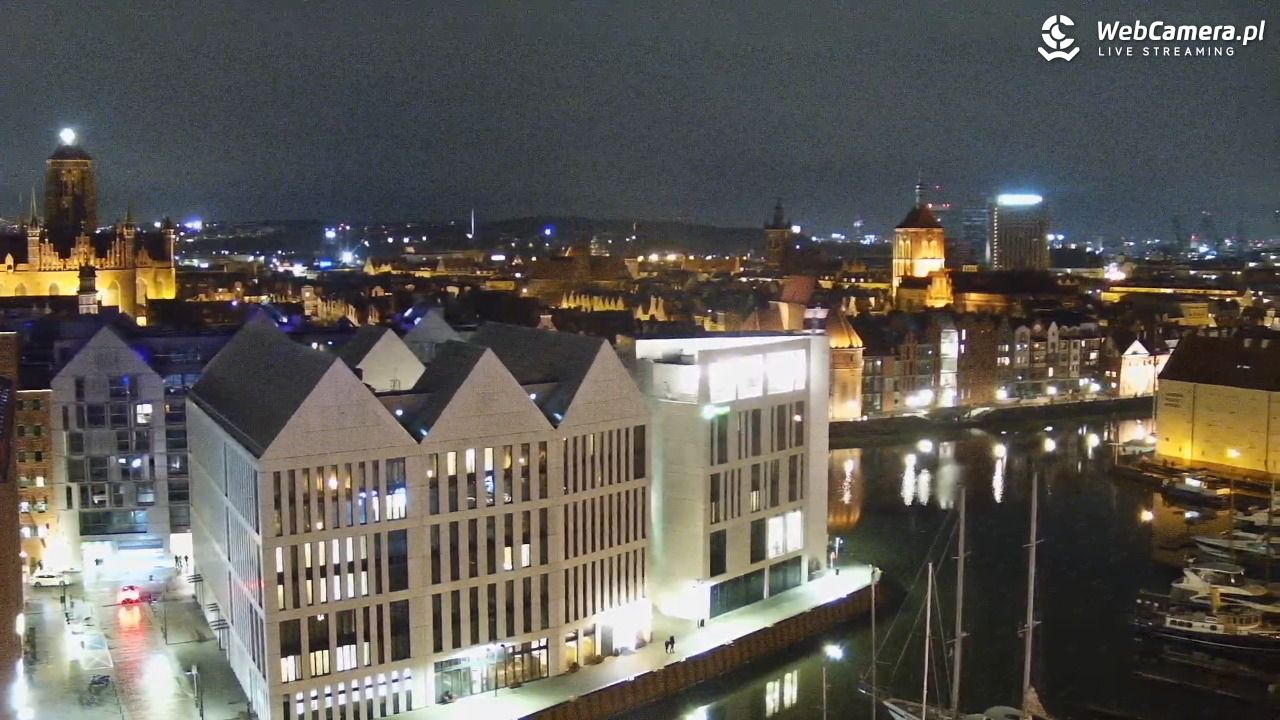 GDAŃSK - widok na Stare Miasto - 15 marzec 2026, 20:31
