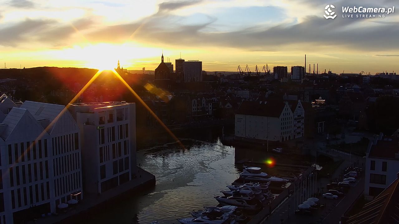 GDAŃSK - widok na Stare Miasto - 22 czerwiec 2026, 21:07