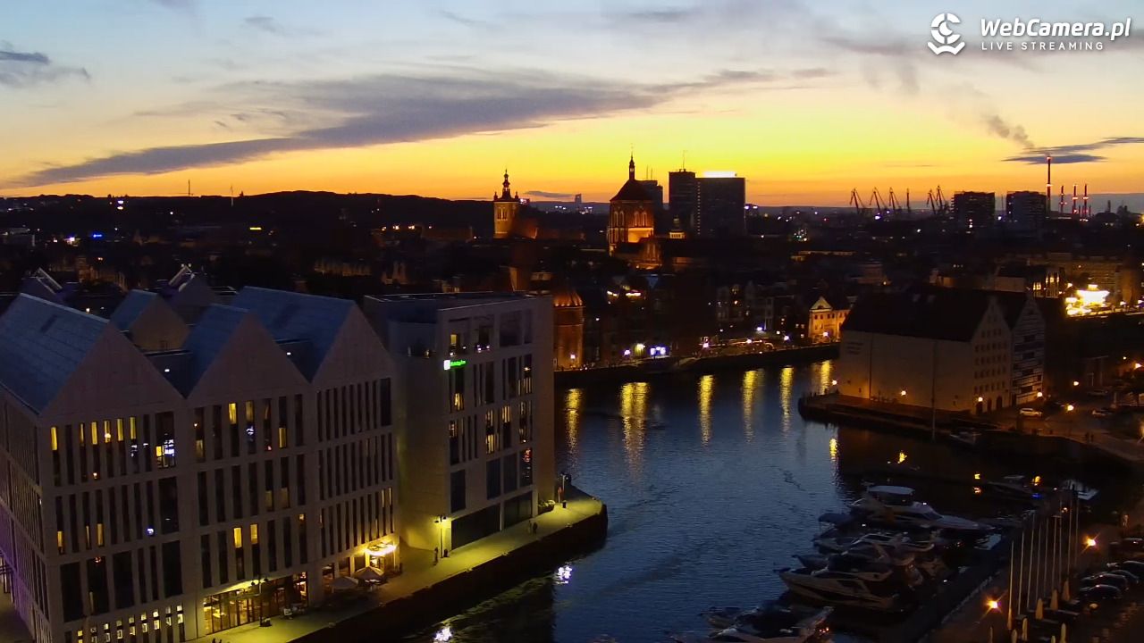 GDAŃSK - widok na Stare Miasto - 14 lipiec 2026, 22:03