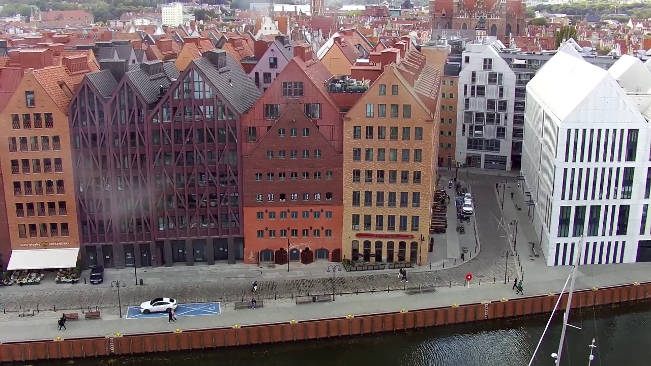 GDAŃSK - widok na Stare Miasto - 09 październik 2026, 14:00