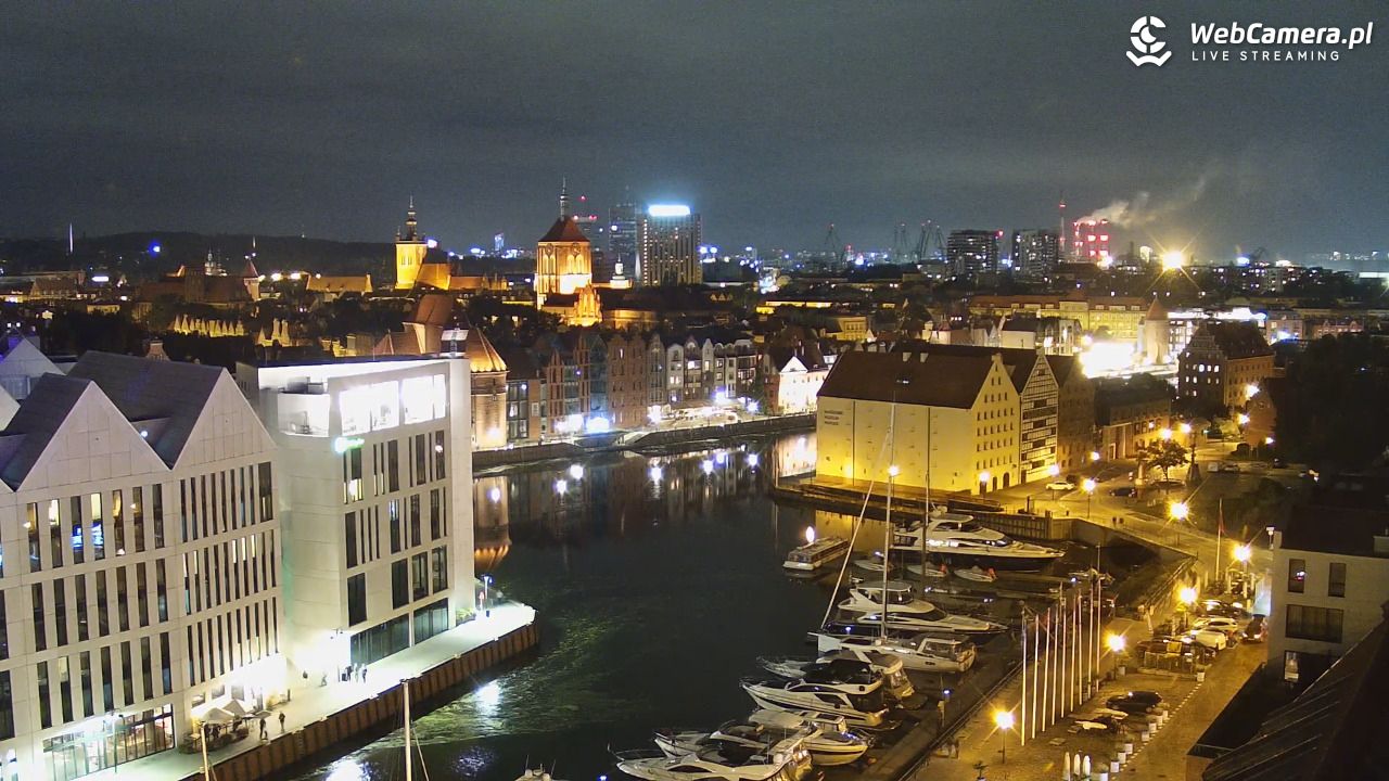 GDAŃSK - widok na Stare Miasto - 14 wresień 2026, 21:46