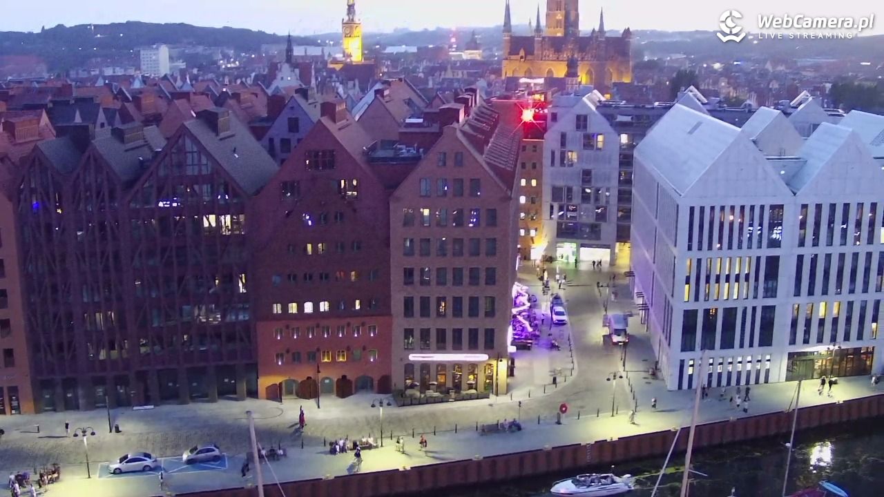 GDAŃSK - widok na Stare Miasto - 05 sierpień 2026, 21:08