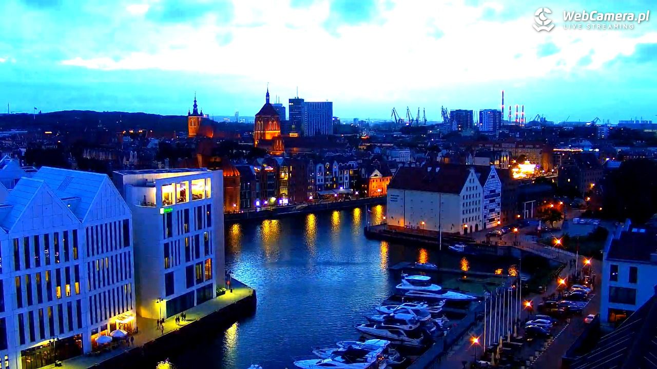 GDAŃSK - widok na Stare Miasto - 03 lipiec 2026, 21:55