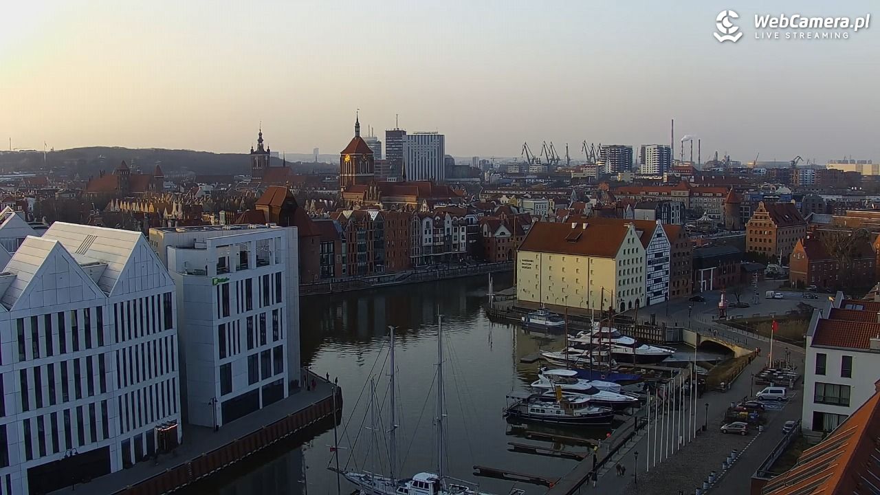 GDAŃSK - widok na Stare Miasto - 10 marzec 2026, 16:52