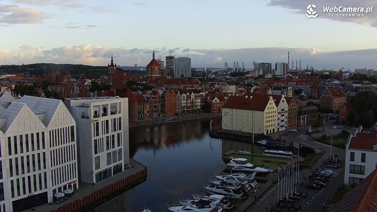 GDAŃSK - widok na Stare Miasto - 03 lipiec 2026, 05:10