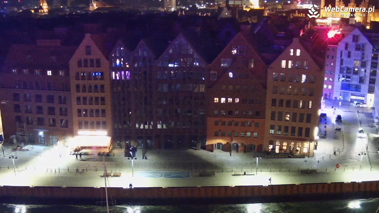 GDAŃSK - widok na Stare Miasto - 15 październik 2026, 22:12