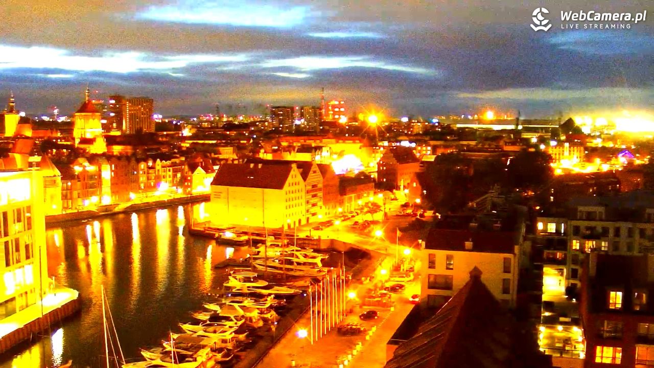 GDAŃSK - widok na Stare Miasto - 15 wresień 2025, 19:52