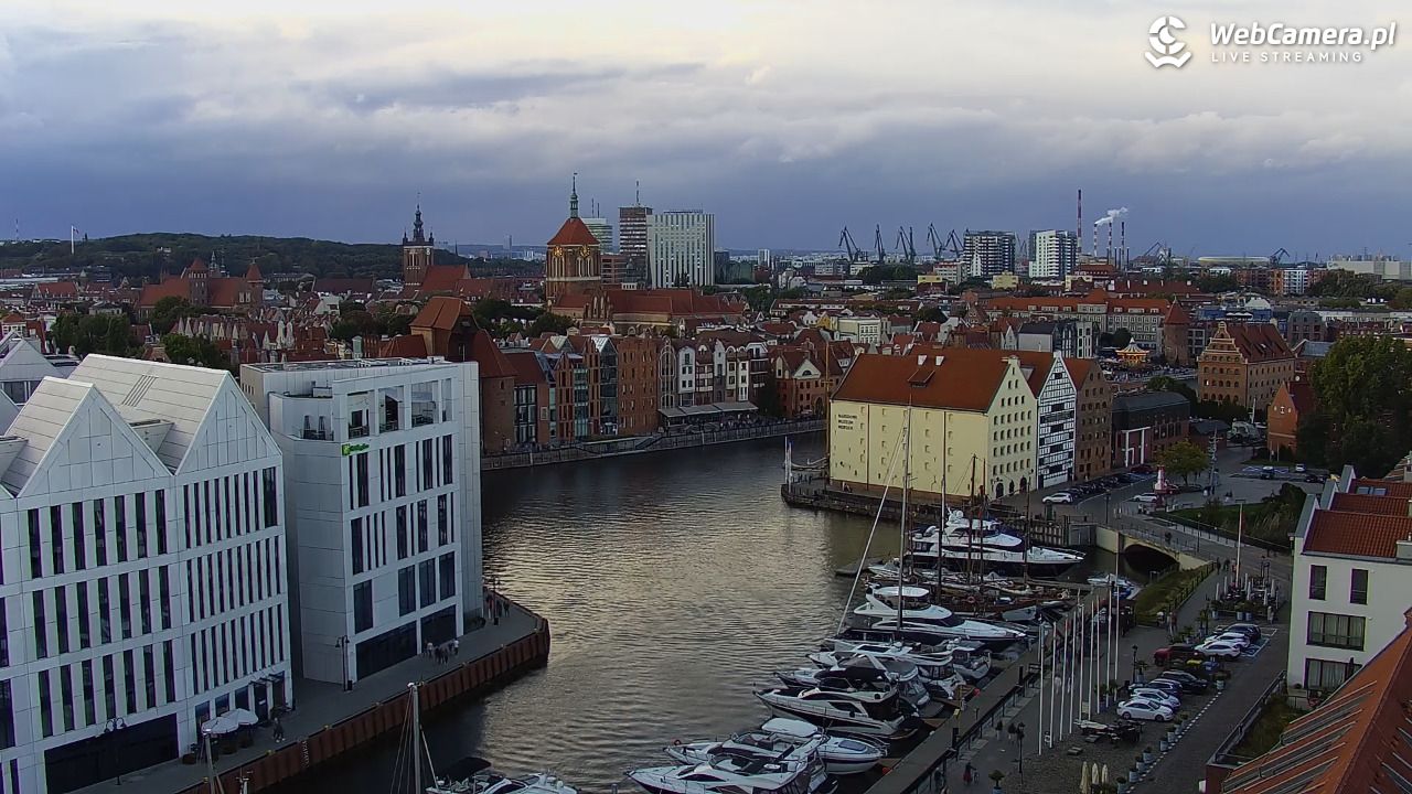 GDAŃSK - widok na Stare Miasto - 20 wresień 2026, 17:41