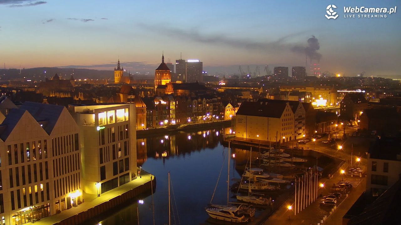 GDAŃSK - widok na Stare Miasto - 15 kwiecień 2026, 20:35