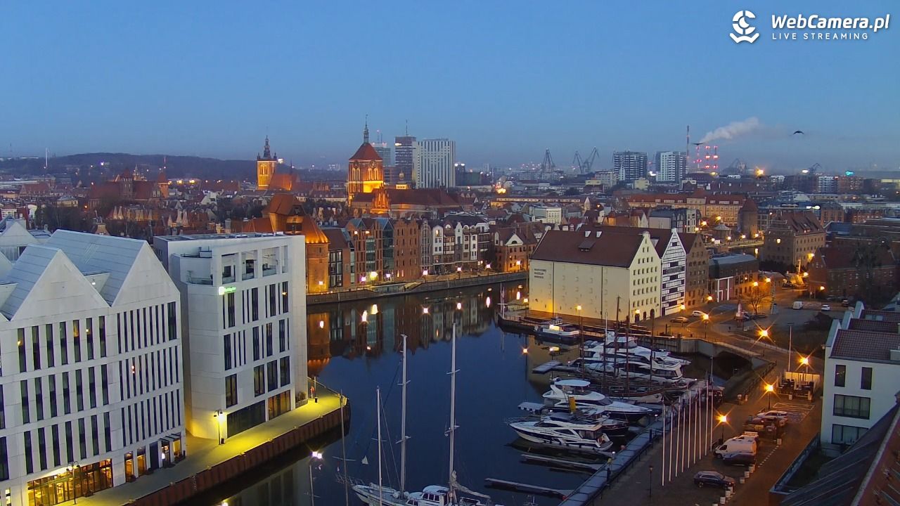 GDAŃSK - widok na Stare Miasto - 23 listopad 2025, 06:56