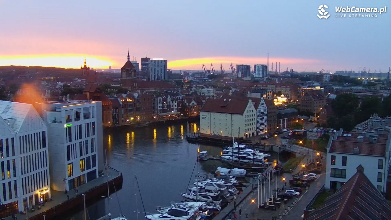 GDAŃSK - widok na Stare Miasto - 05 czerwiec 2026, 21:23