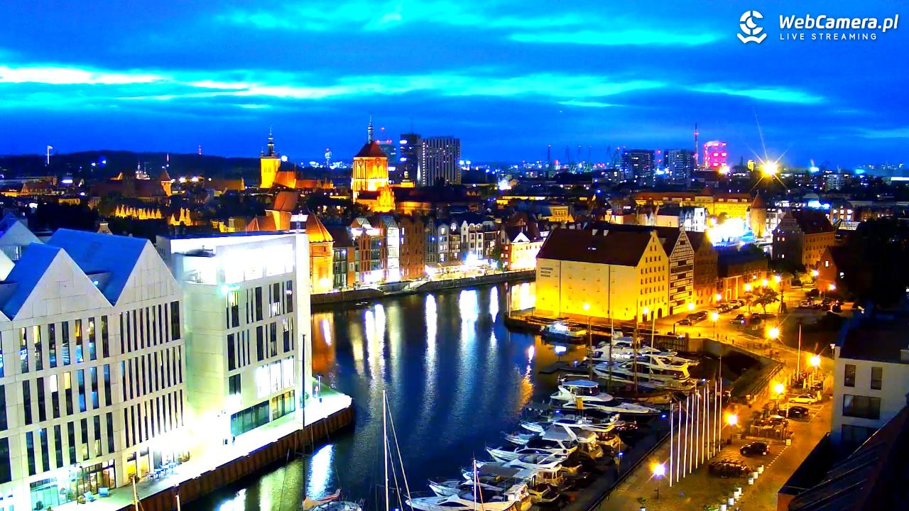GDAŃSK - widok na Stare Miasto - 15 wresień 2025, 19:51