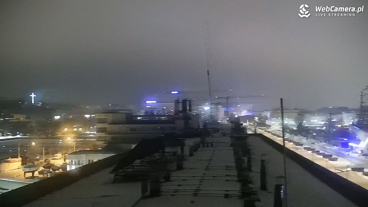 GDYNIA - widok na Przystań Jachtową - 09 luty 2026, 22:36