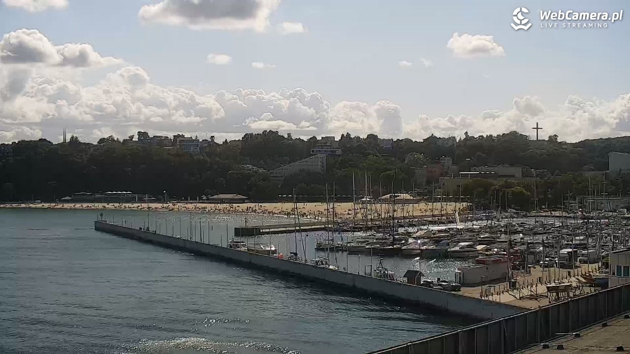 GDYNIA - widok na Przystań Jachtową - 11 sierpień 2026, 15:49