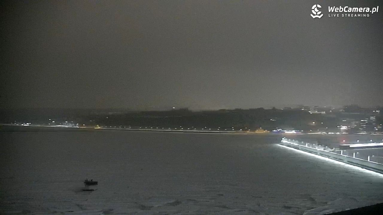 GDYNIA - widok na Przystań Jachtową - 10 luty 2026, 19:44
