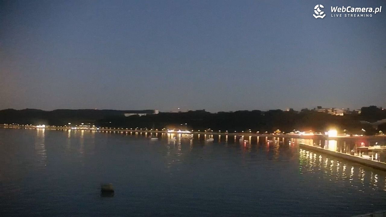 GDYNIA - widok na Przystań Jachtową - 27 czerwiec 2026, 22:33