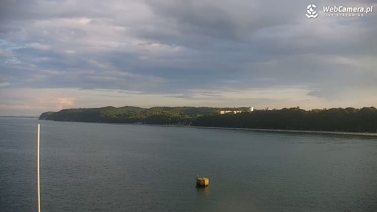 GDYNIA - widok na Przystań Jachtową - 25 lipiec 2025, 19:42