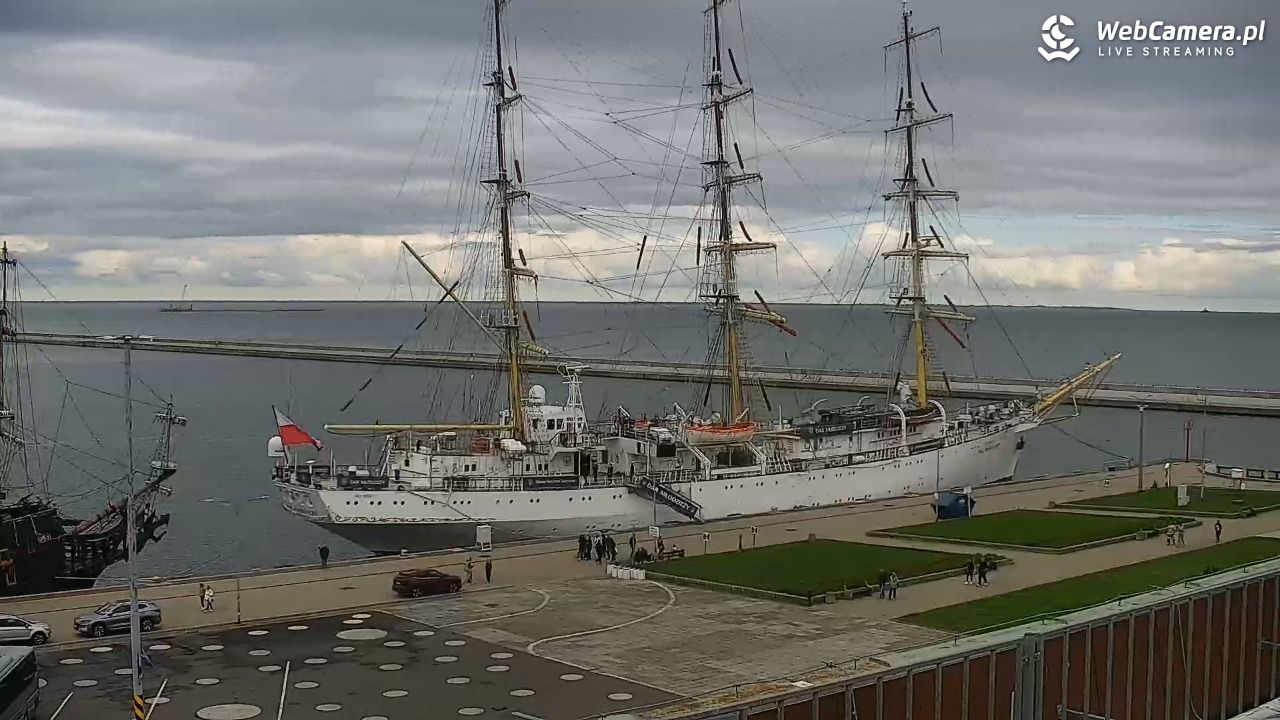 GDYNIA - widok na Przystań Jachtową - 24 wresień 2026, 14:02
