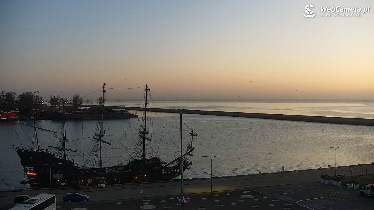 GDYNIA - widok na Przystań Jachtową - 28 marzec 2026, 05:18