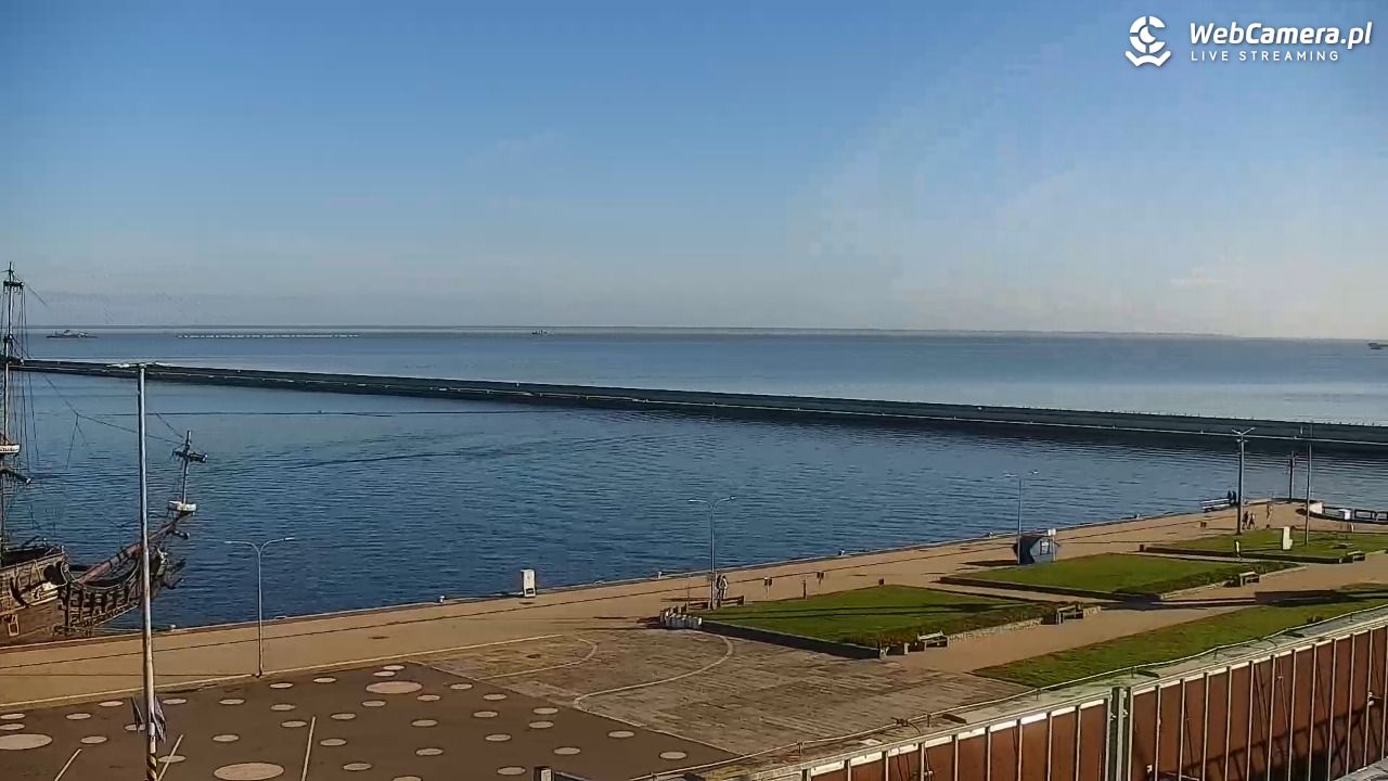 GDYNIA - widok na Przystań Jachtową - 27 wresień 2026, 09:34