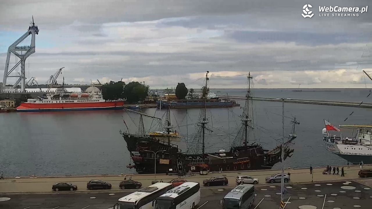 GDYNIA - widok na Przystań Jachtową - 24 wresień 2026, 13:56