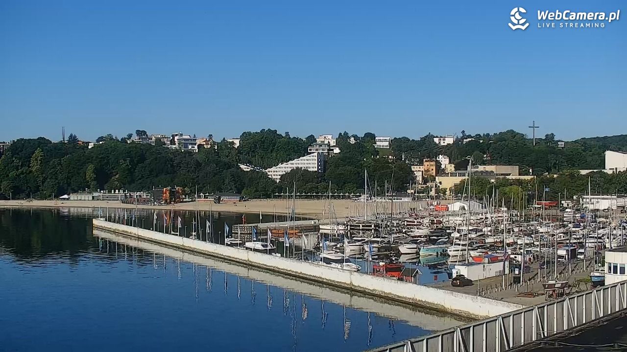 GDYNIA - widok na Przystań Jachtową - 26 czerwiec 2026, 06:49