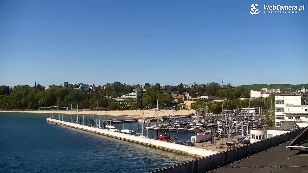 GDYNIA - widok na Przystań Jachtową - 09 maj 2026, 10:04
