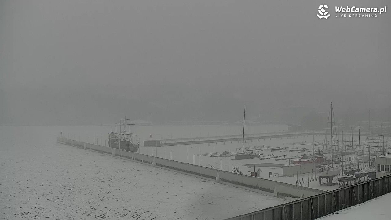 GDYNIA - widok na Przystań Jachtową - 11 luty 2026, 07:23