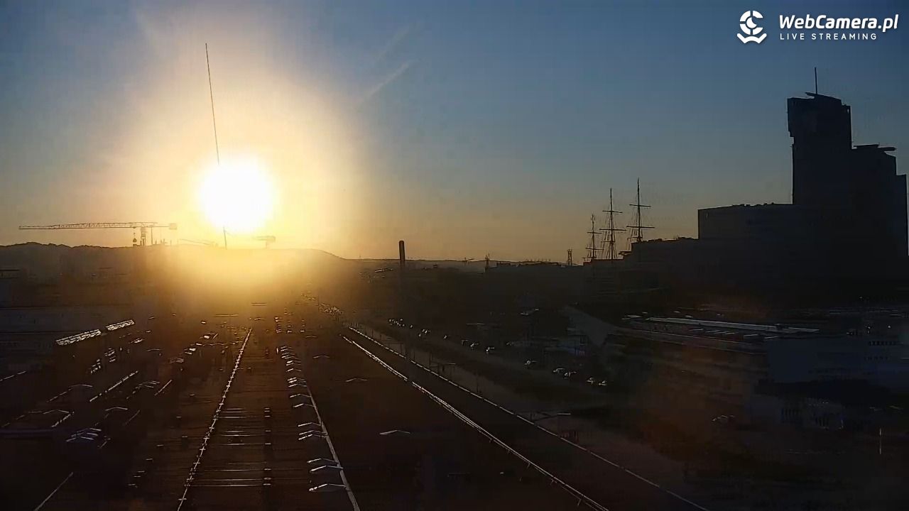 GDYNIA - widok na Przystań Jachtową - 08 wresień 2025, 18:43