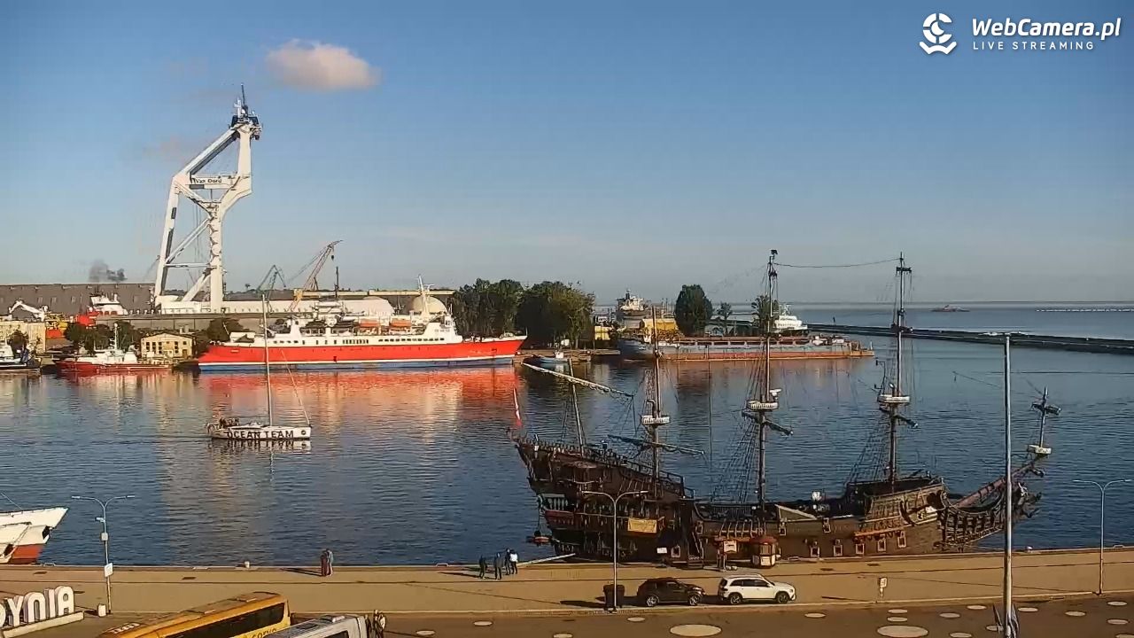 GDYNIA - widok na Przystań Jachtową - 27 wresień 2026, 09:34