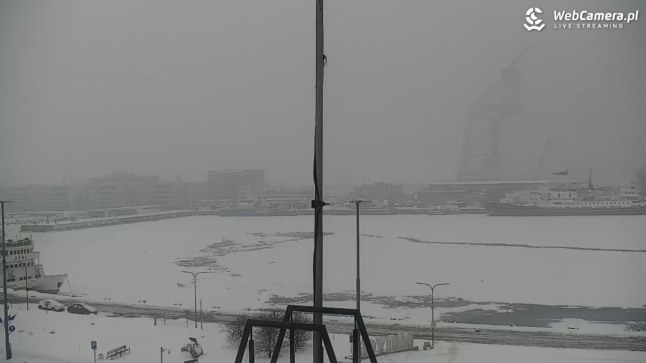 GDYNIA - widok na Przystań Jachtową - 11 luty 2026, 13:53
