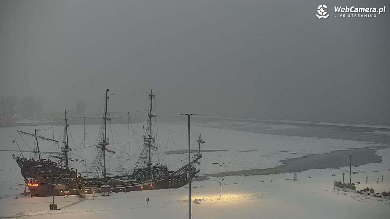 GDYNIA - widok na Przystań Jachtową - 11 luty 2026, 07:10