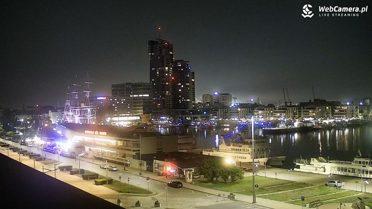 GDYNIA - widok na Przystań Jachtową - 25 lipiec 2025, 23:18