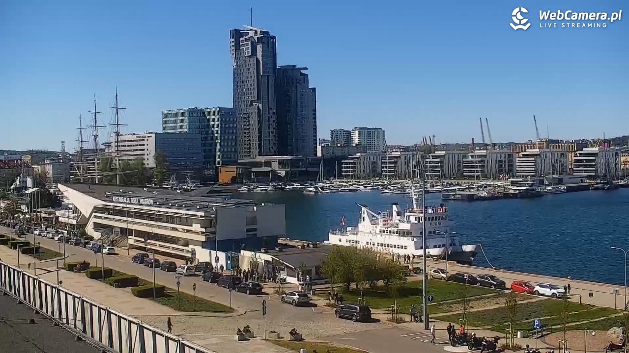 GDYNIA - widok na Przystań Jachtową - 09 maj 2026, 14:43