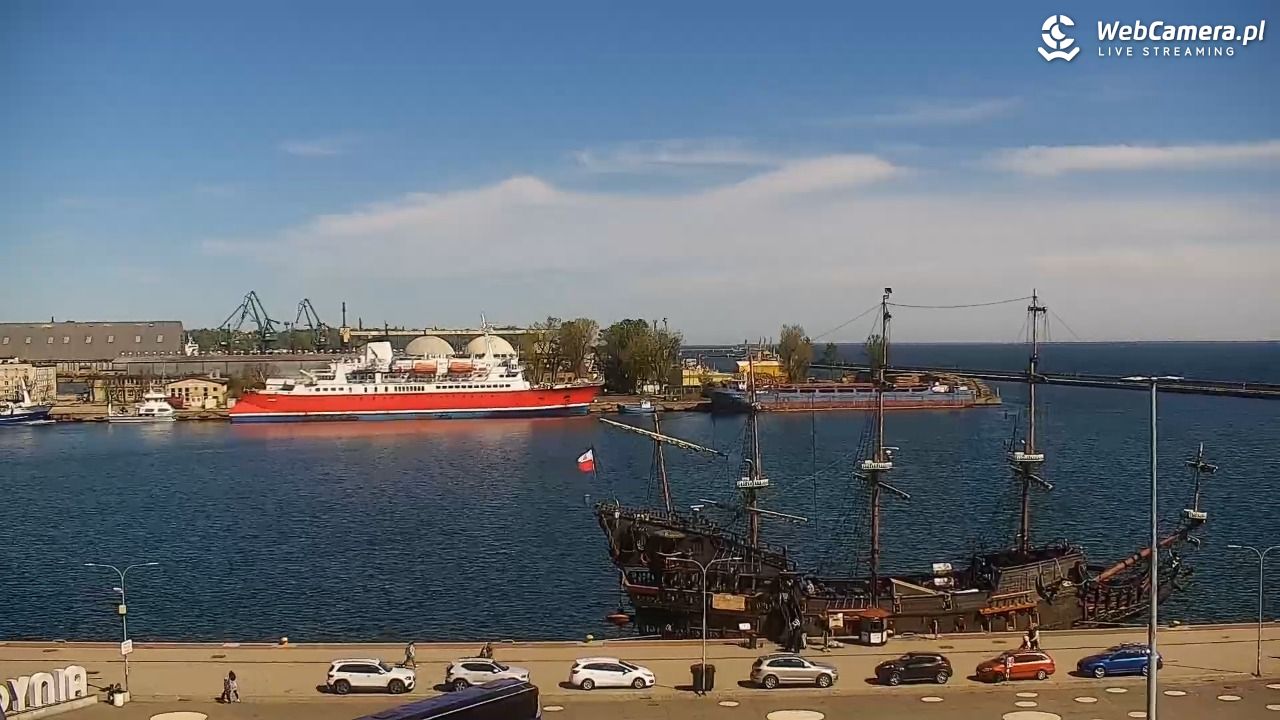 GDYNIA - widok na Przystań Jachtową - 09 maj 2026, 10:49