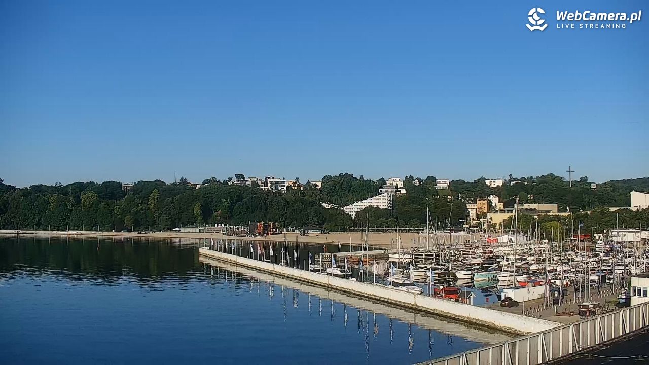 GDYNIA - widok na Przystań Jachtową - 26 czerwiec 2026, 06:16