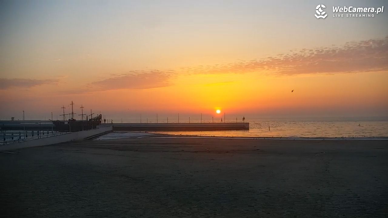 GDYNIA - widok na plażę i marinę - 28 luty 2026, 06:47