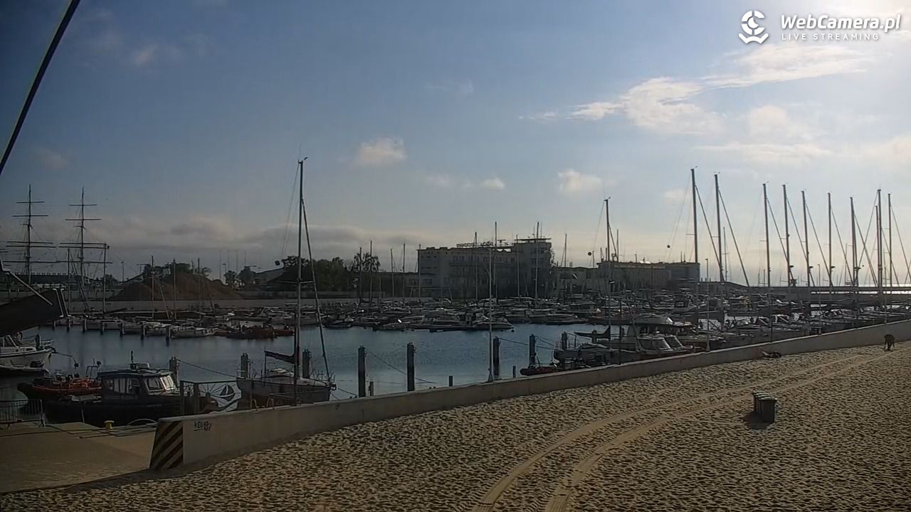 GDYNIA - widok na plażę i marinę - 31 maj 2026, 07:21